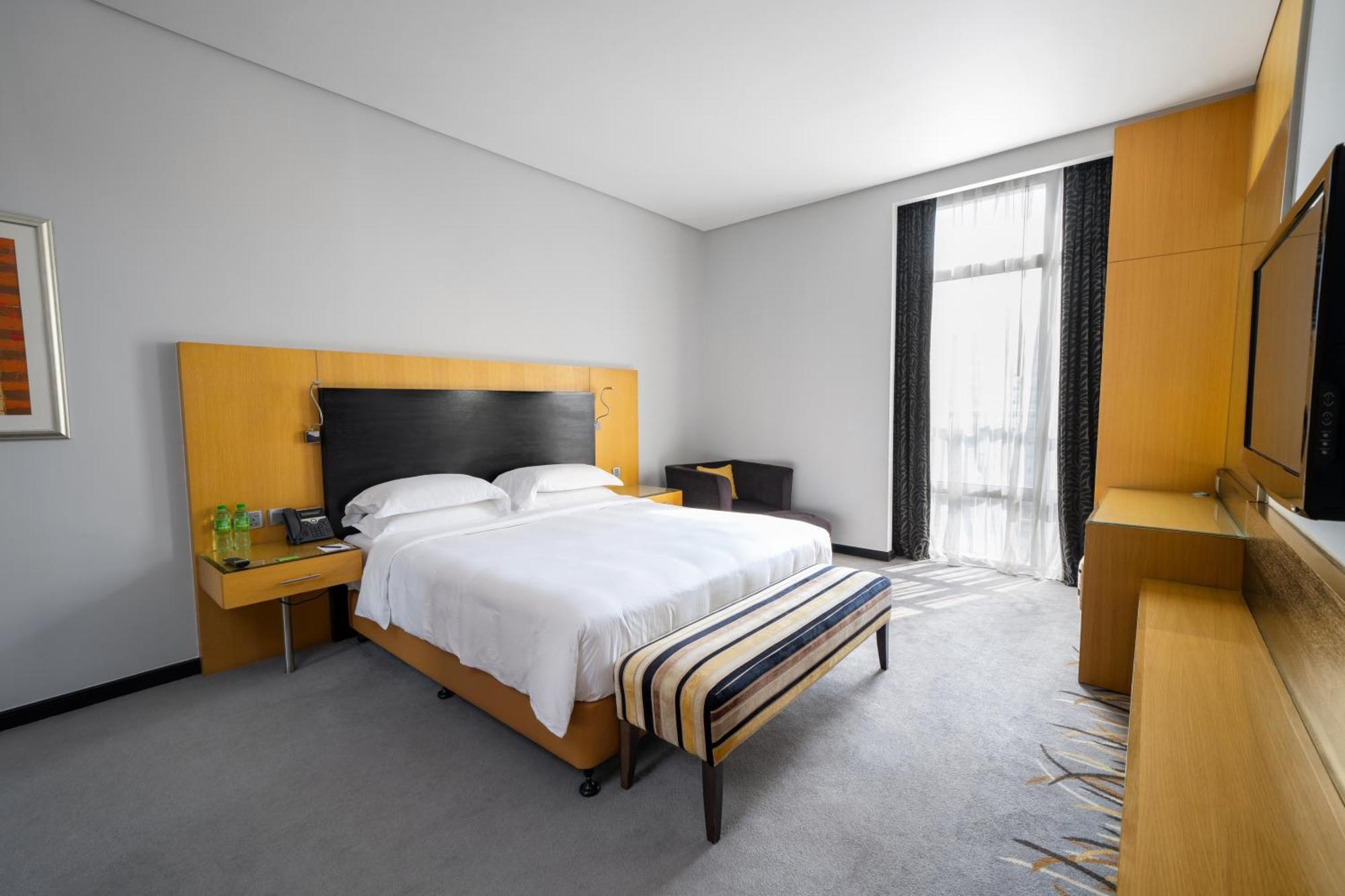 Hala Arjaan By Rotana, Deluxe Hotel Apartments Abu Dhabi Ngoại thất bức ảnh