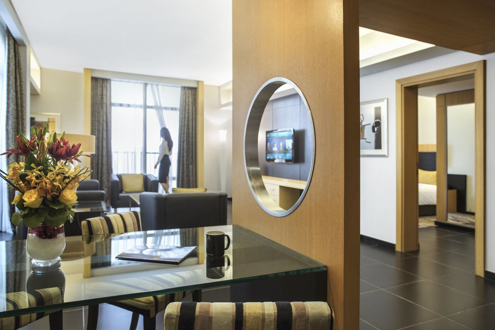 Hala Arjaan By Rotana, Deluxe Hotel Apartments Abu Dhabi Ngoại thất bức ảnh