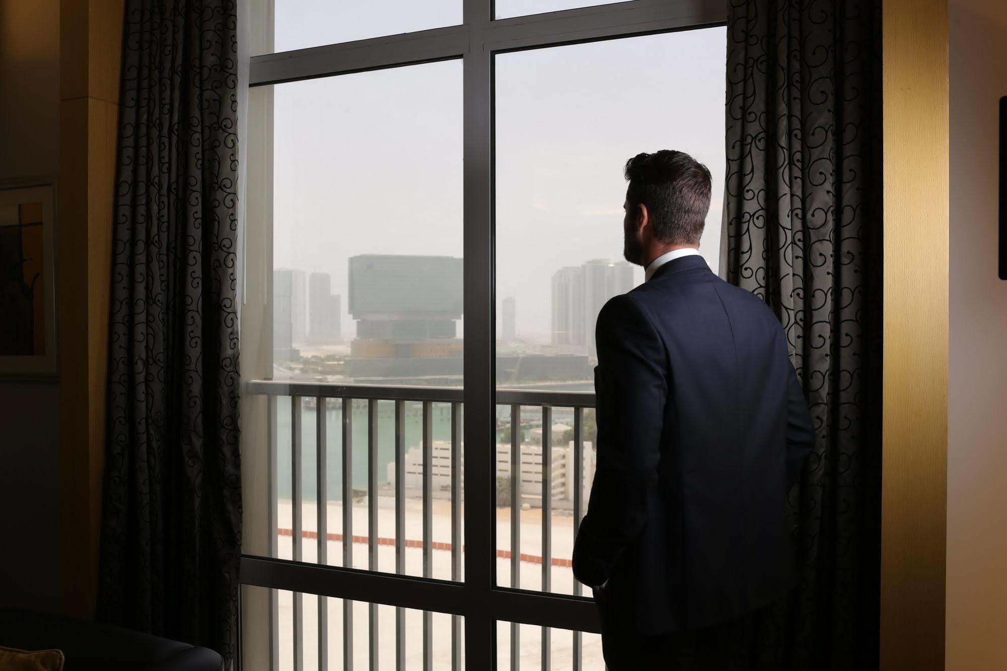 Hala Arjaan By Rotana, Deluxe Hotel Apartments Abu Dhabi Ngoại thất bức ảnh